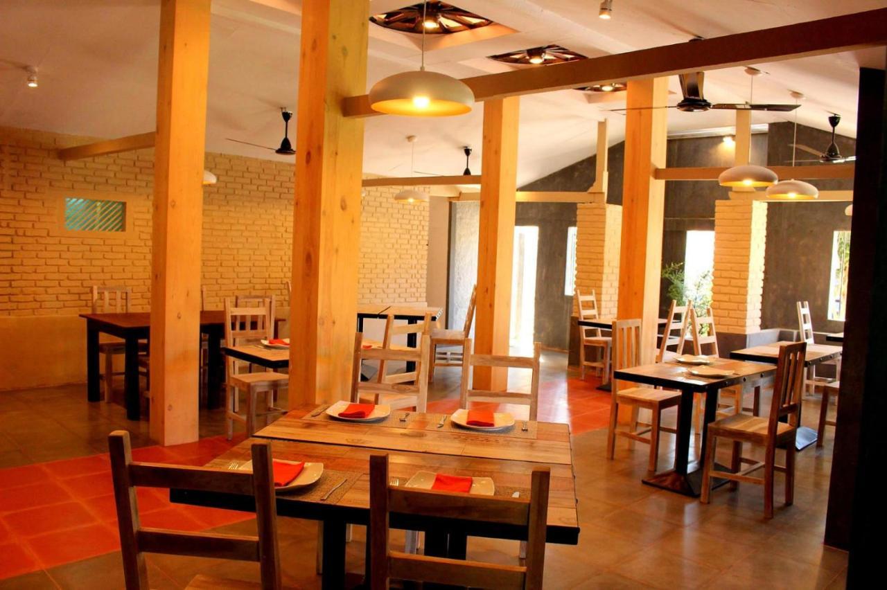 Morning Star Resorts Negombo Exterior foto