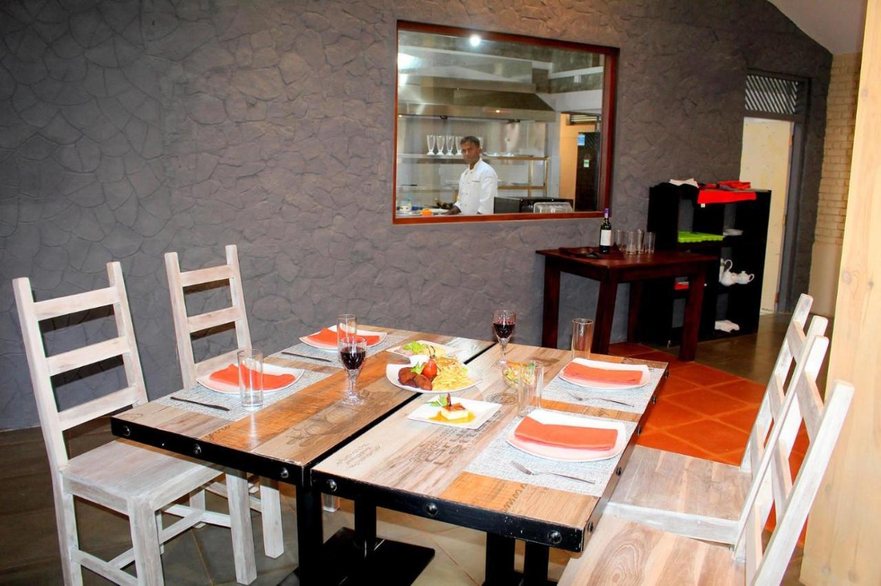 Morning Star Resorts Negombo Exterior foto